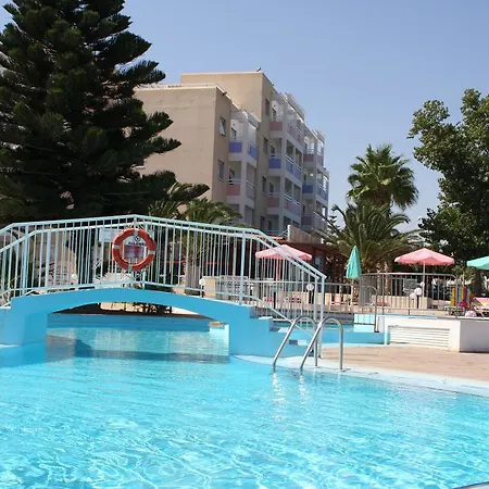 Aparthotel Astreas Protaras